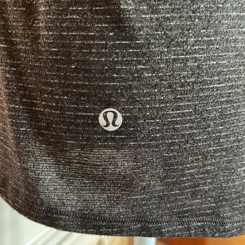 Lululemon Tank - Picture 6 of 7